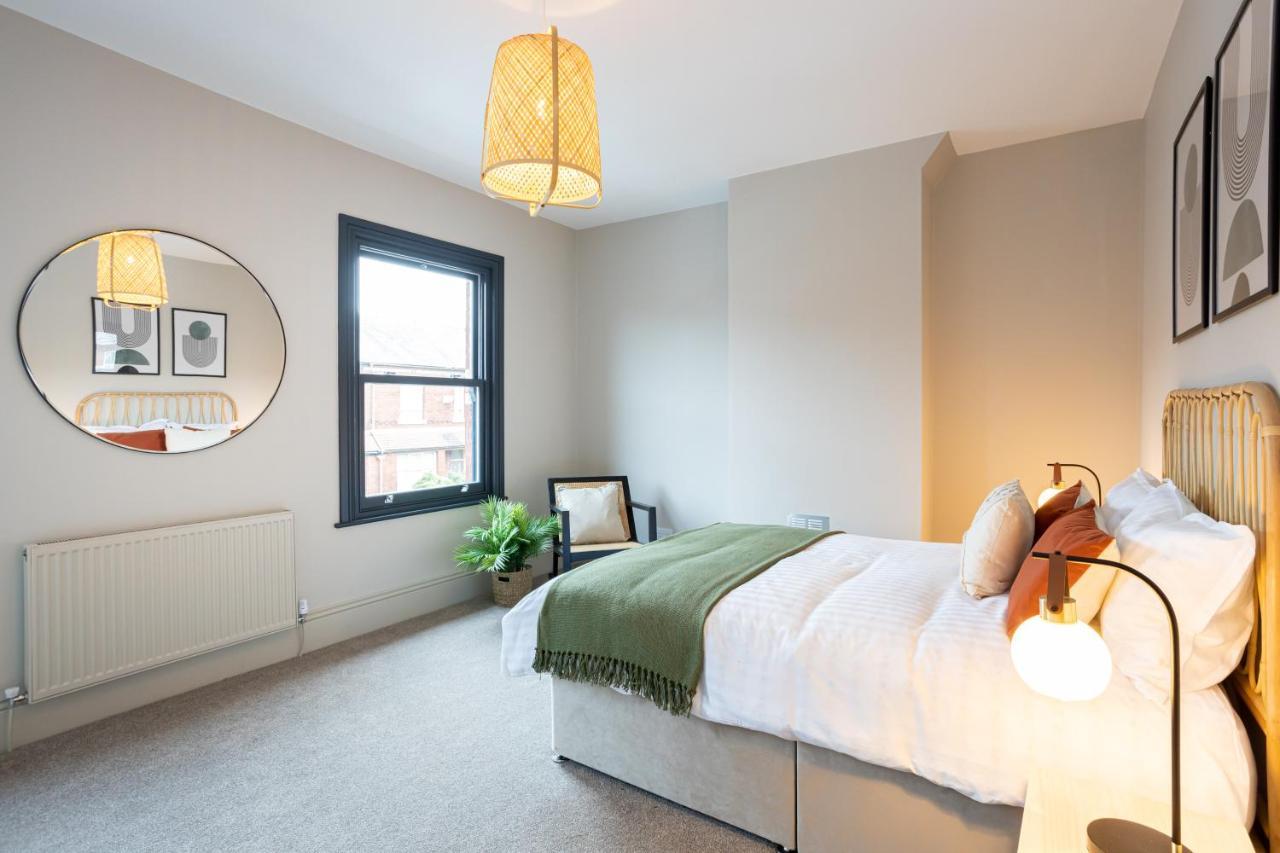 Stunning Scandi 3 Bed House In Manchester-Parking Villa Exterior foto