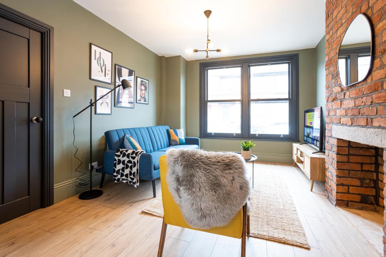 Stunning Scandi 3 Bed House In Manchester-Parking Villa Exterior foto